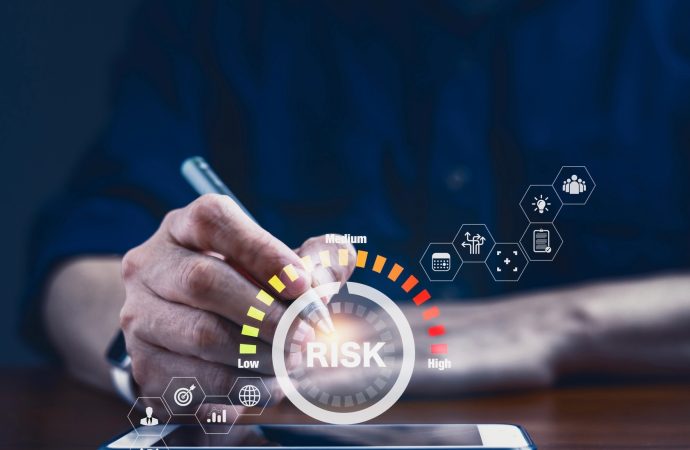 AI & Information Integrity Emerge as Top Enterprise Risks